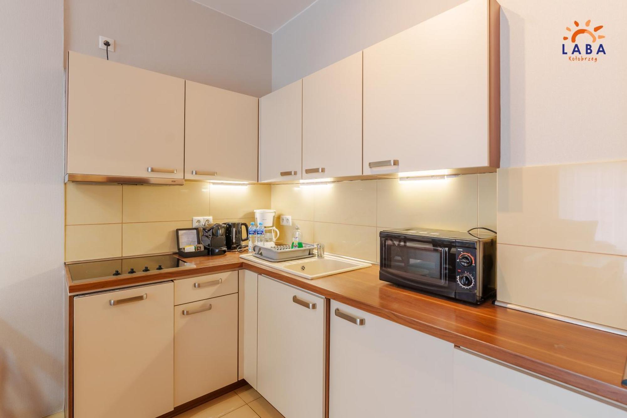 Laba Kolobrzeg Apartamenty Diune Z Parkingiem Ngoại thất bức ảnh